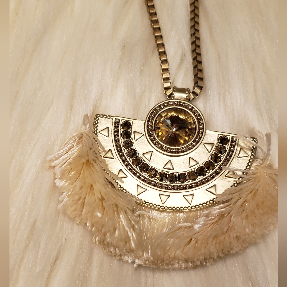 White House Black Market Gold Fan Statement 20" Chain Necklace Fringe Boho - Picture 2 of 5